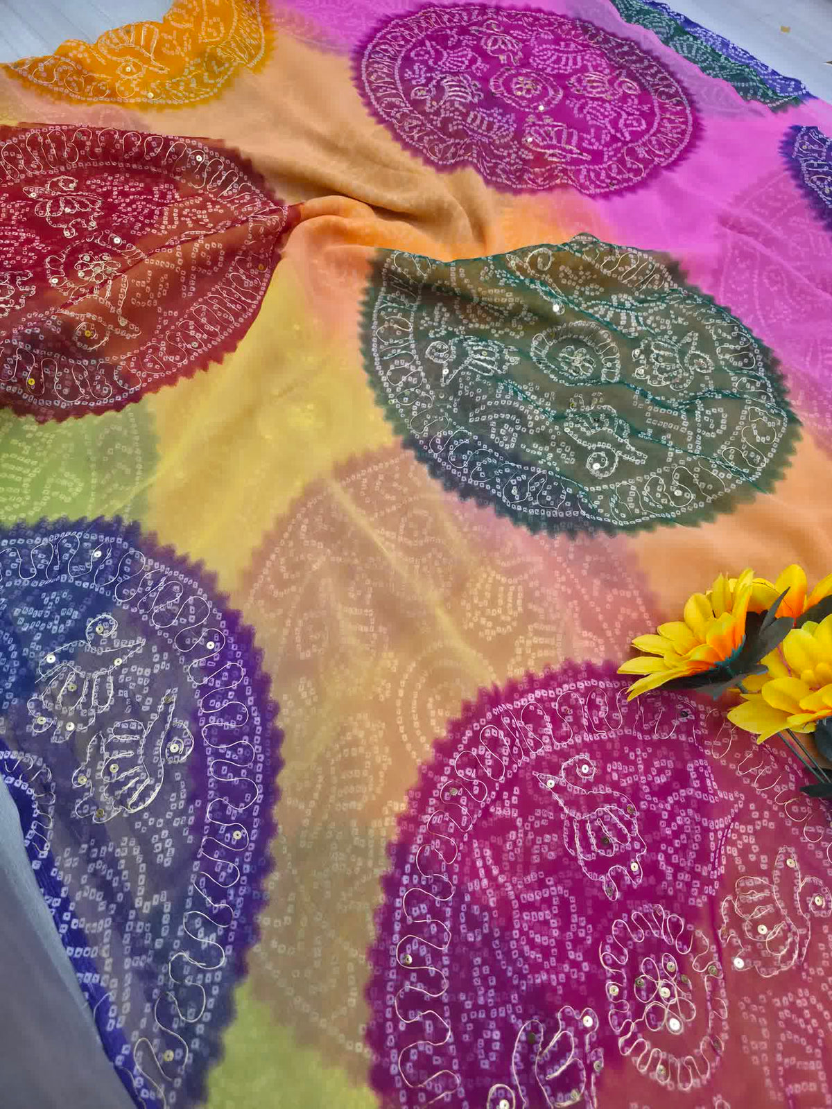 Rangeela designe multy colour aari work saree✨️
